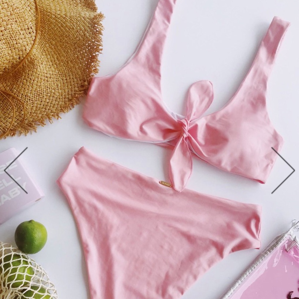 Elsa and rose bikini